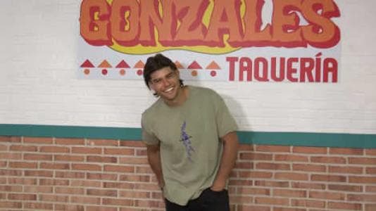 JAVIER TUDELA, CRISTIAN TORO O MAR MONTORO ENTRE LOS ROSTROS CONOCIDOS QUE NO HAN QUERIDO PERDERSE EL NUEVO RESTAURANTE MEXICANO DEL PARQUE WARNER