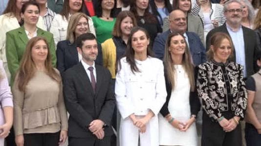LA REINA LETIZIA PRESIDE EL DIÁLOGO CON MUJERES GITANAS Y LA FUNDACIÓN SECRETARIADO GITANO
